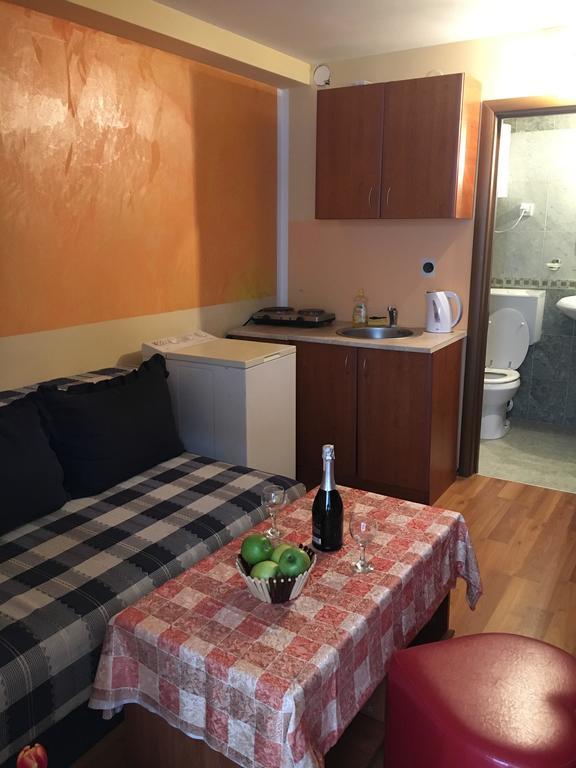 Sunny Villa Apartments Budva Exteriör bild
