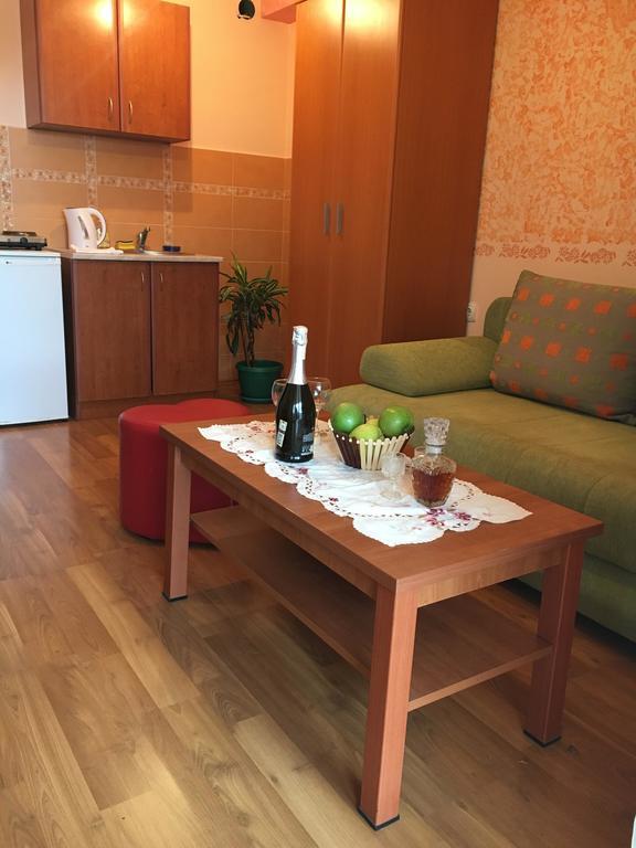 Sunny Villa Apartments Budva Exteriör bild