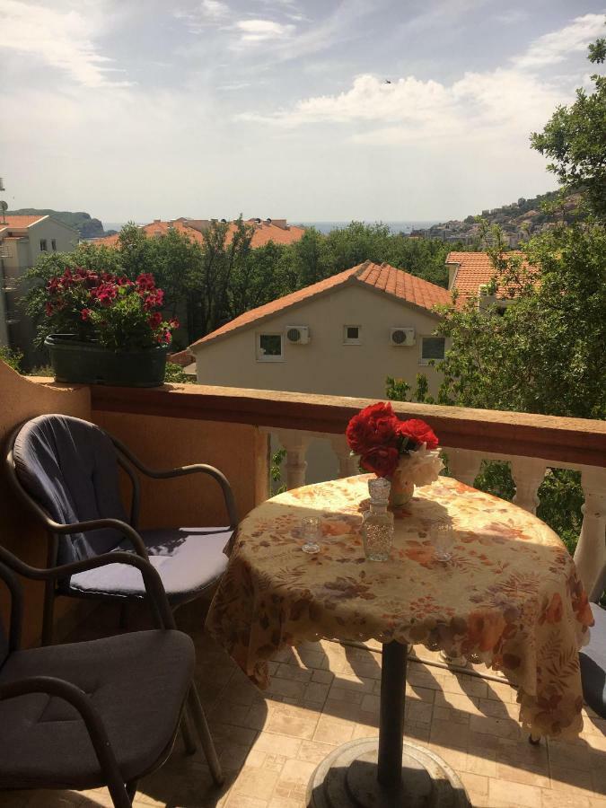 Sunny Villa Apartments Budva Exteriör bild